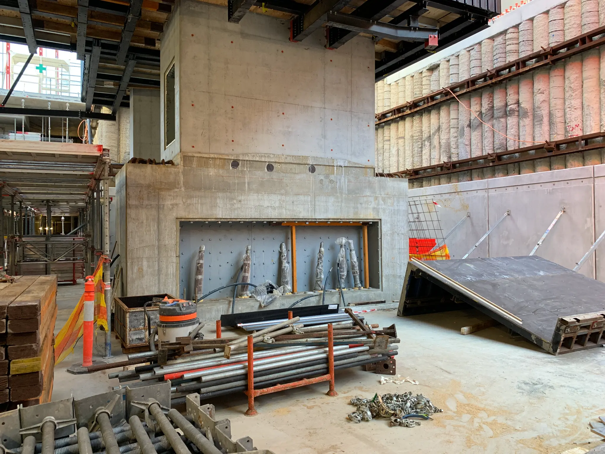 Deep basement construction